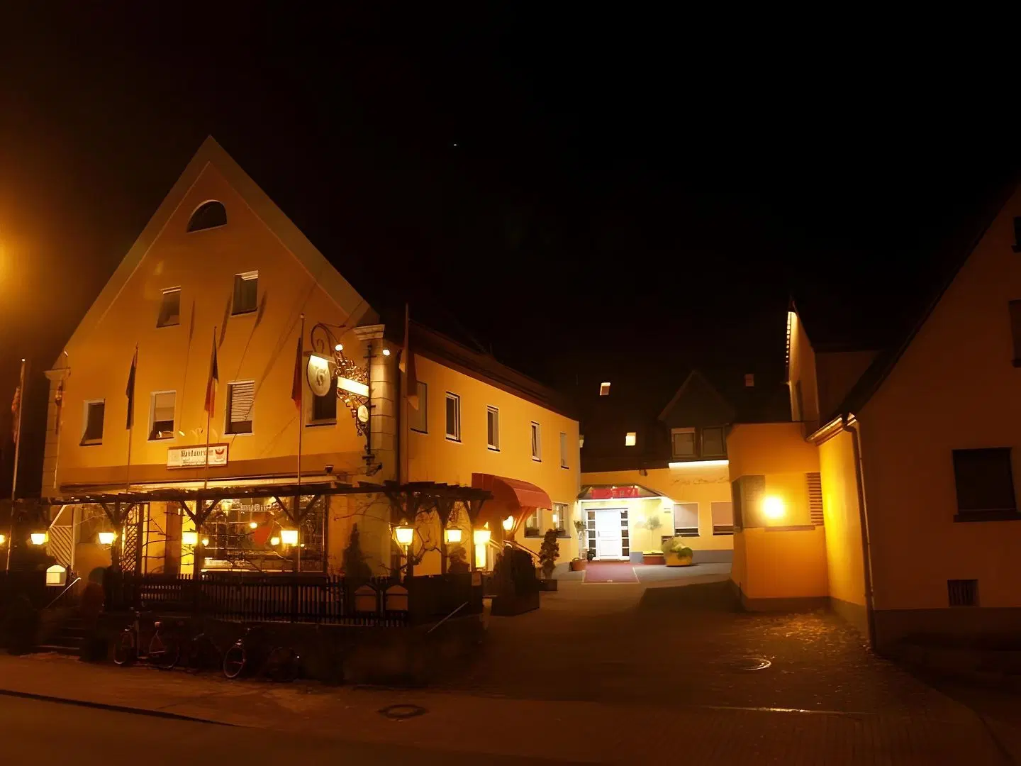 Smart-Inn EXTERIOR