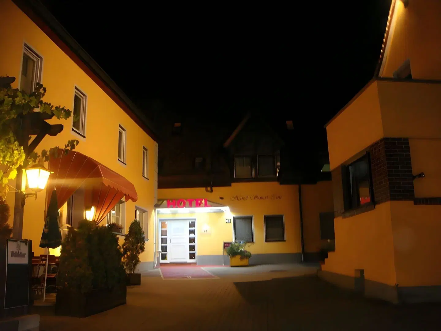 Smart-Inn EXTERIOR