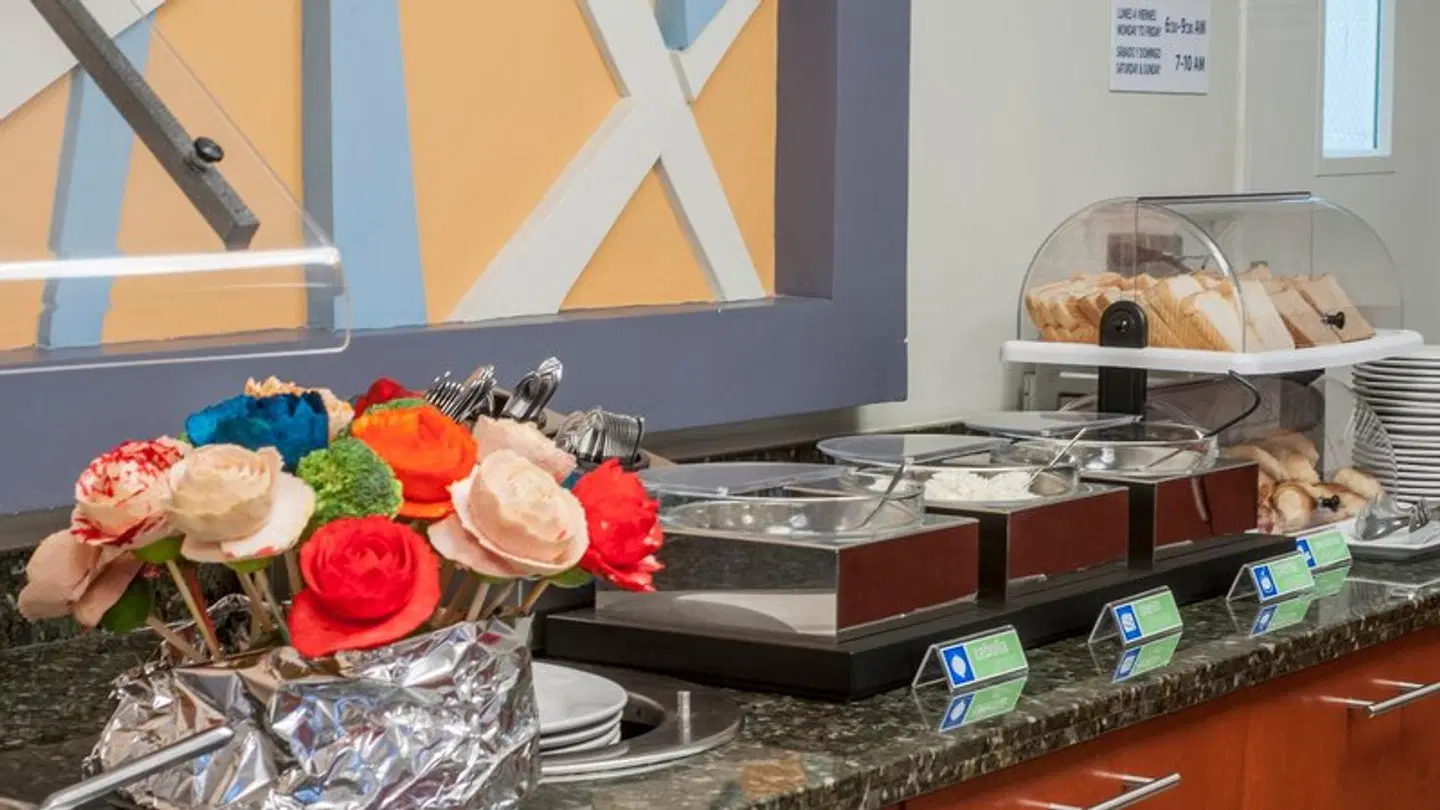 Holiday Inn Express Cabo San Lucas by IHG Restaurant