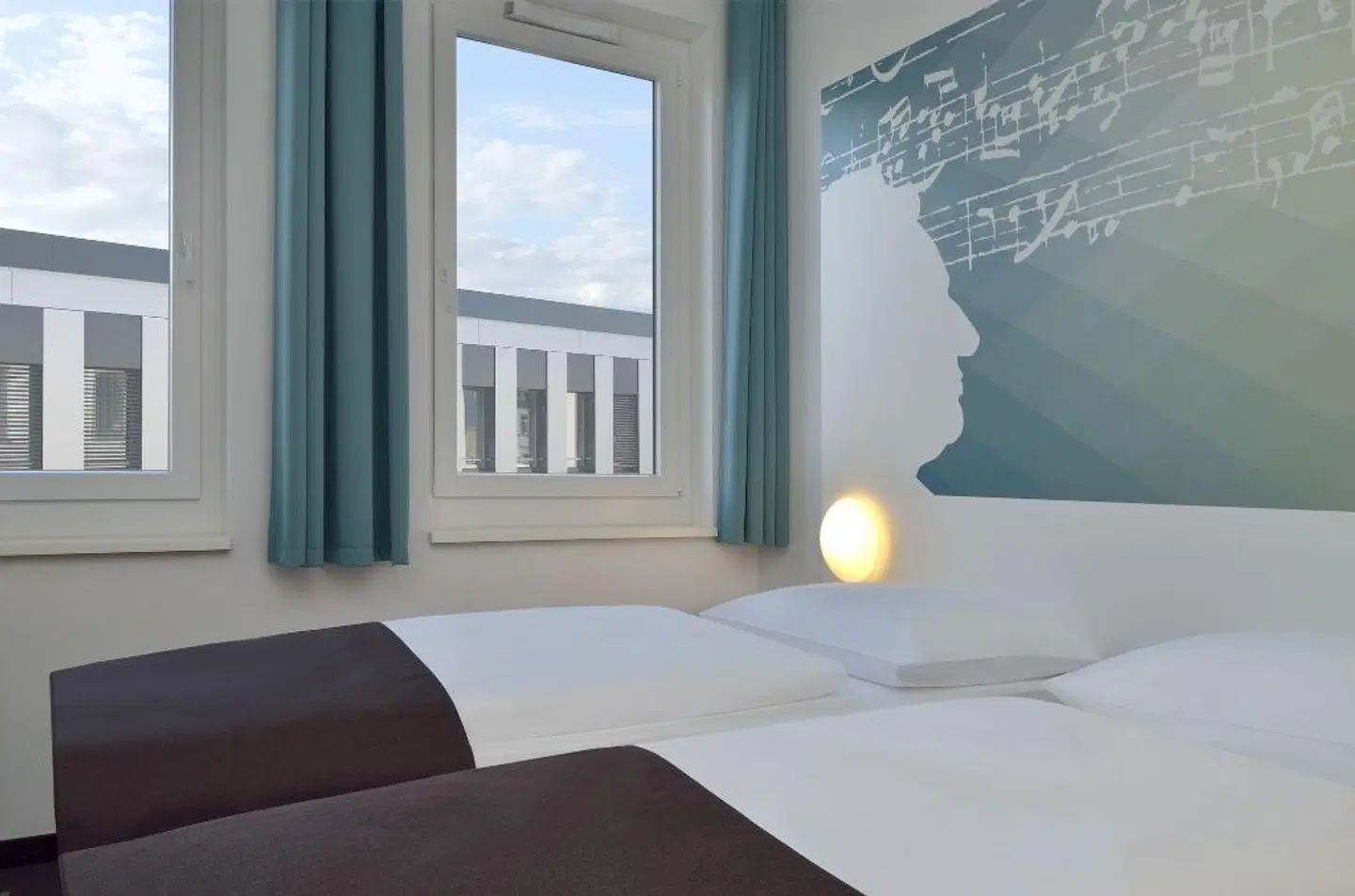 B&B Hotel Halle-Saale ROOM_EXAMPLE