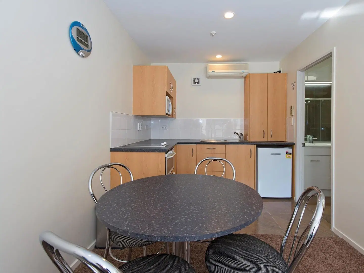 Best Western Ellerslie International ROOM_EXAMPLE