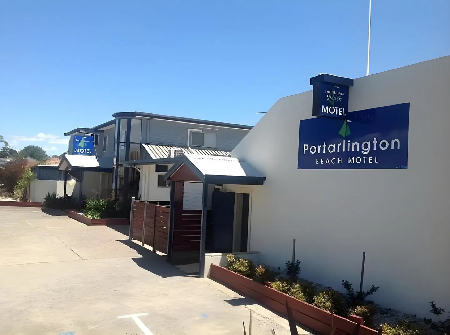 Portarlington Beach Motel EXTERIOR