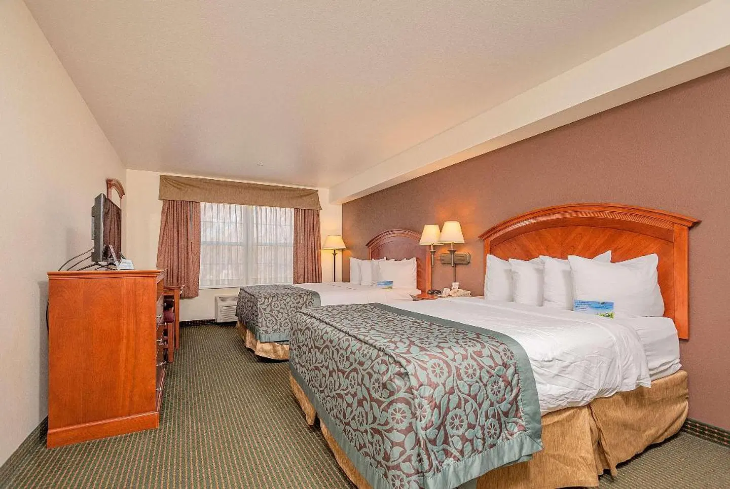 Days Inn by Wyndham Manitou Springs ROOM_EXAMPLE