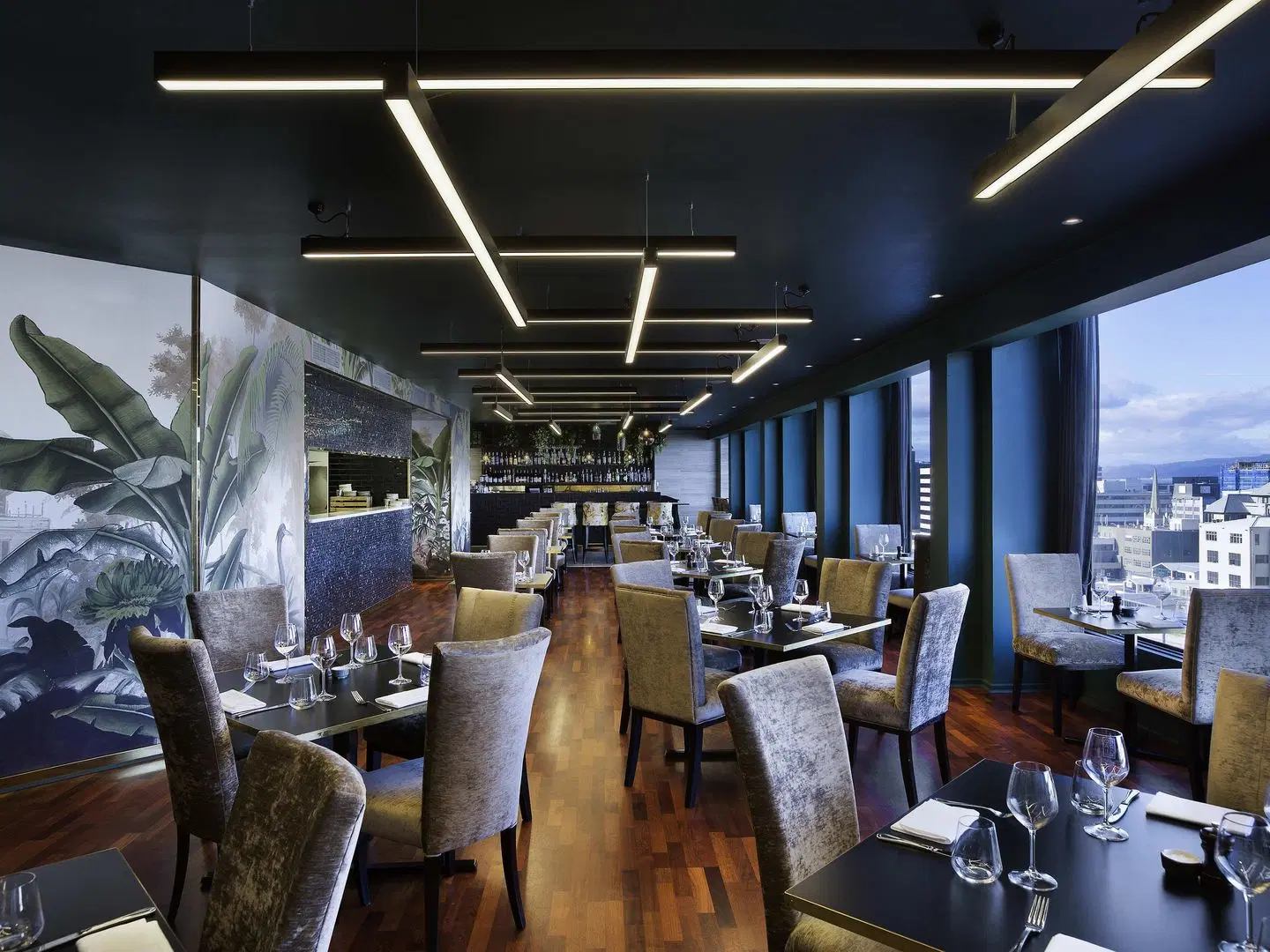 Mövenpick Hotel Wellington Restaurant