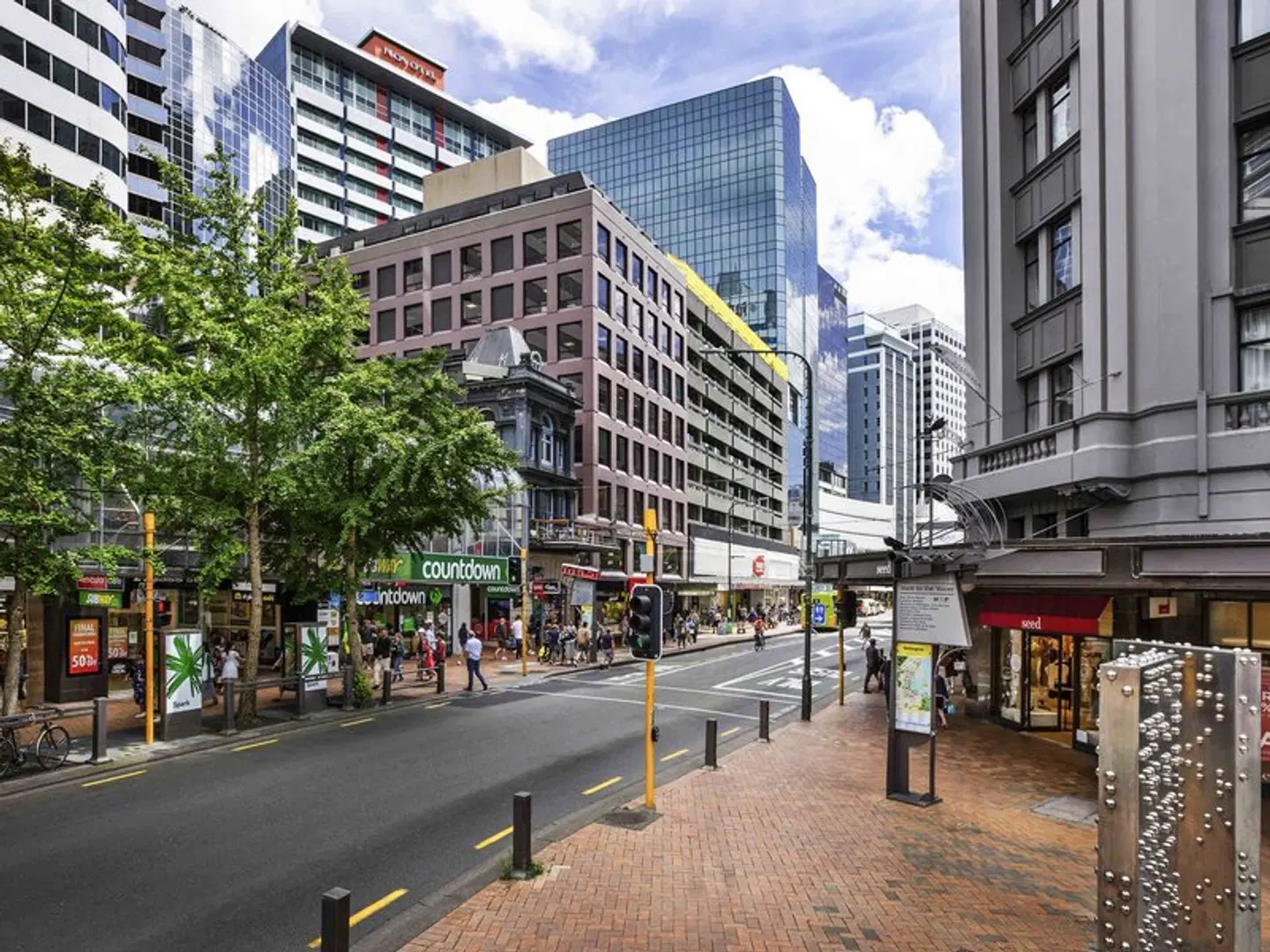 Novotel Wellington Hotel EXTERIOR