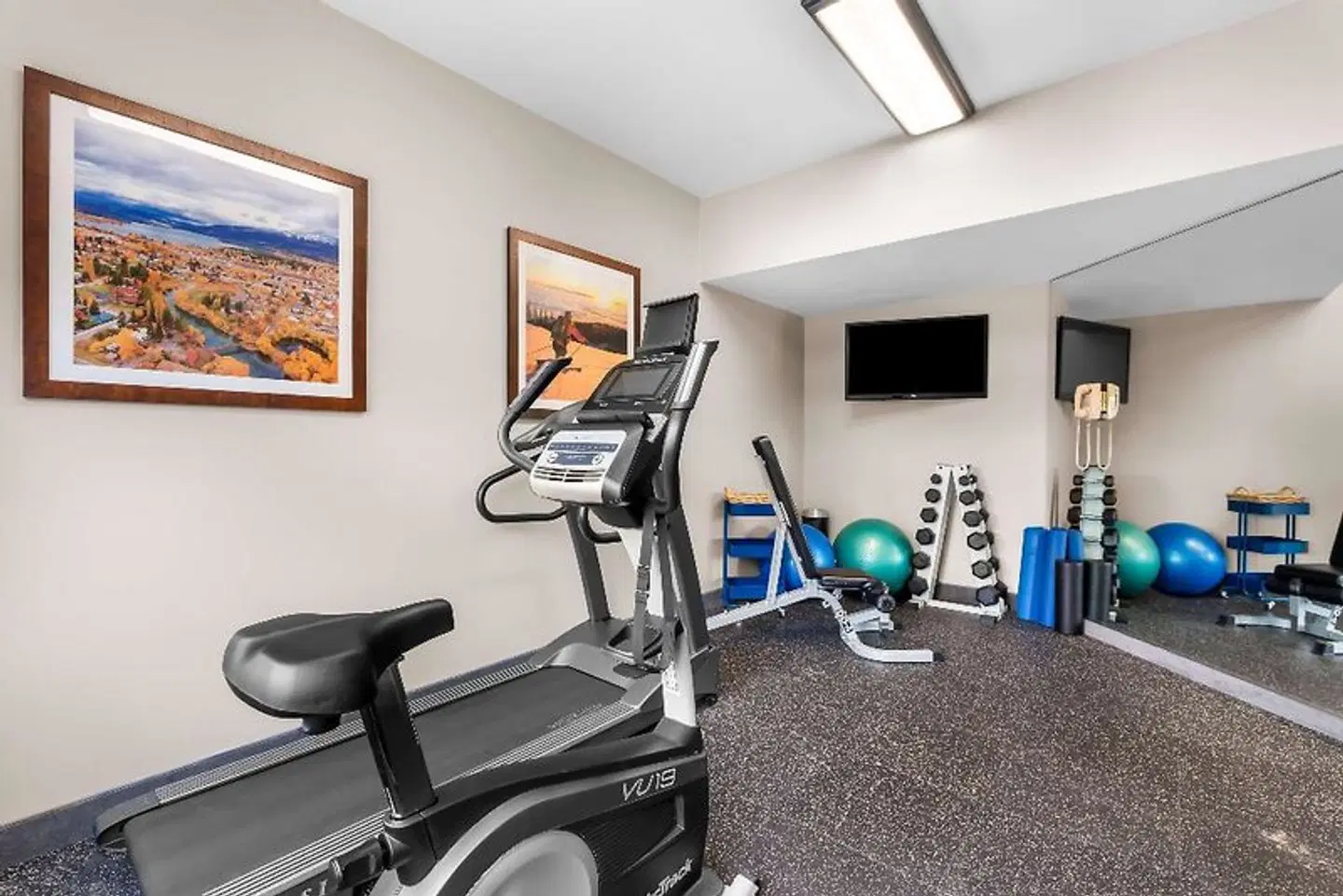 Best Western Rocky Mountain Lodge SPORTS_AND_LEISURE