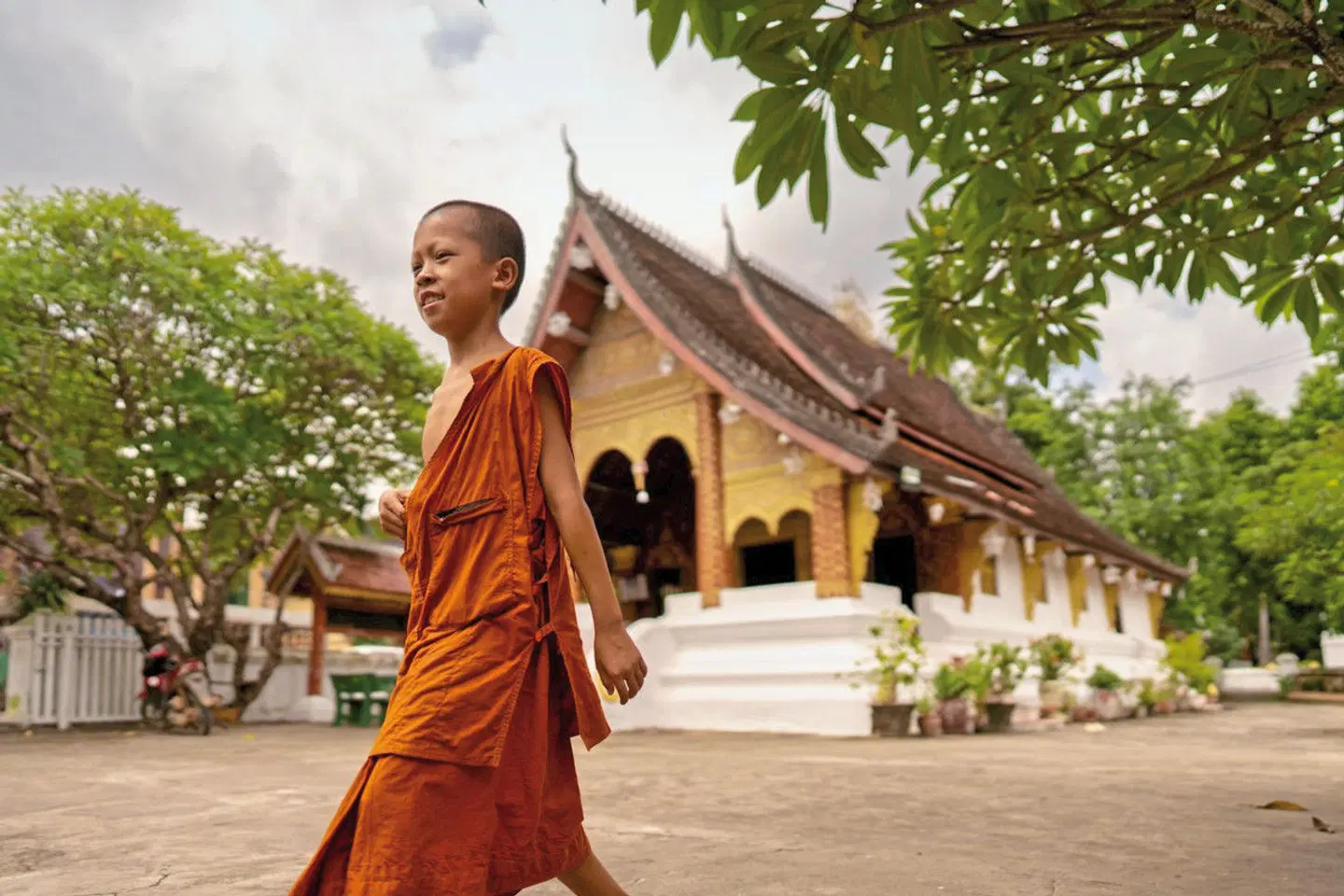 Der Mekong in Laos mit Heritage Line "Anouvong" PEOPLE