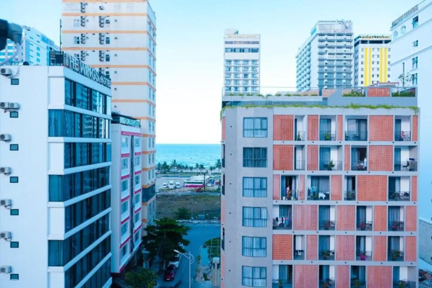 Raon Apartment and Hotel EXTERIOR