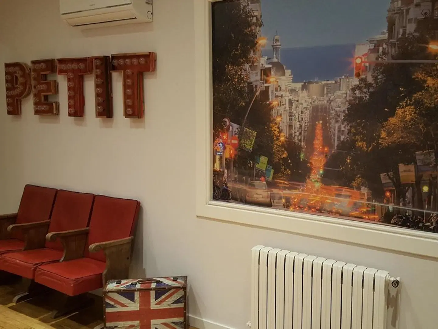 Petit Hotel ROOM_EXAMPLE