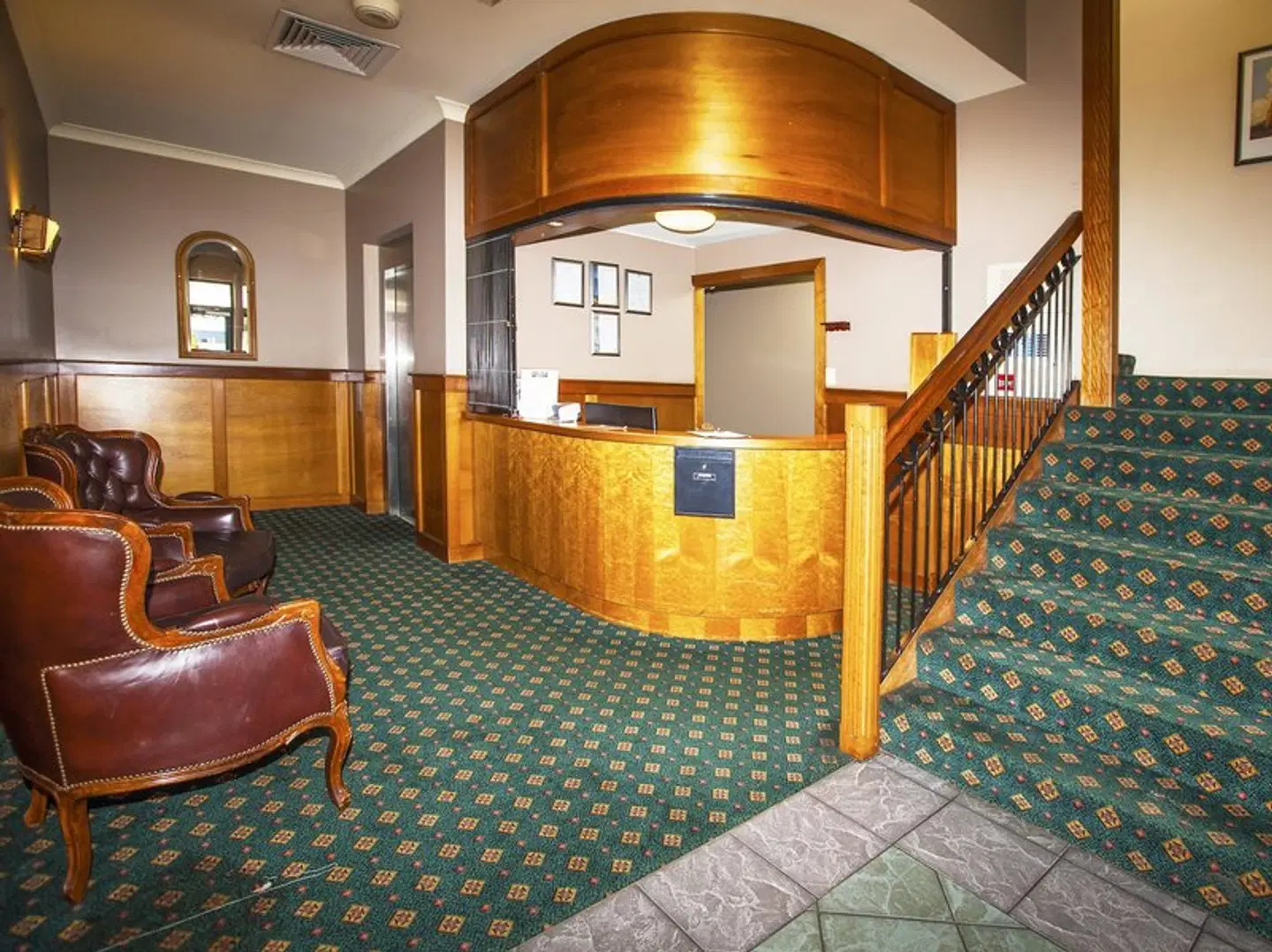 Meadowbrook Hotel Brisbane LOUNGE_LOBBY