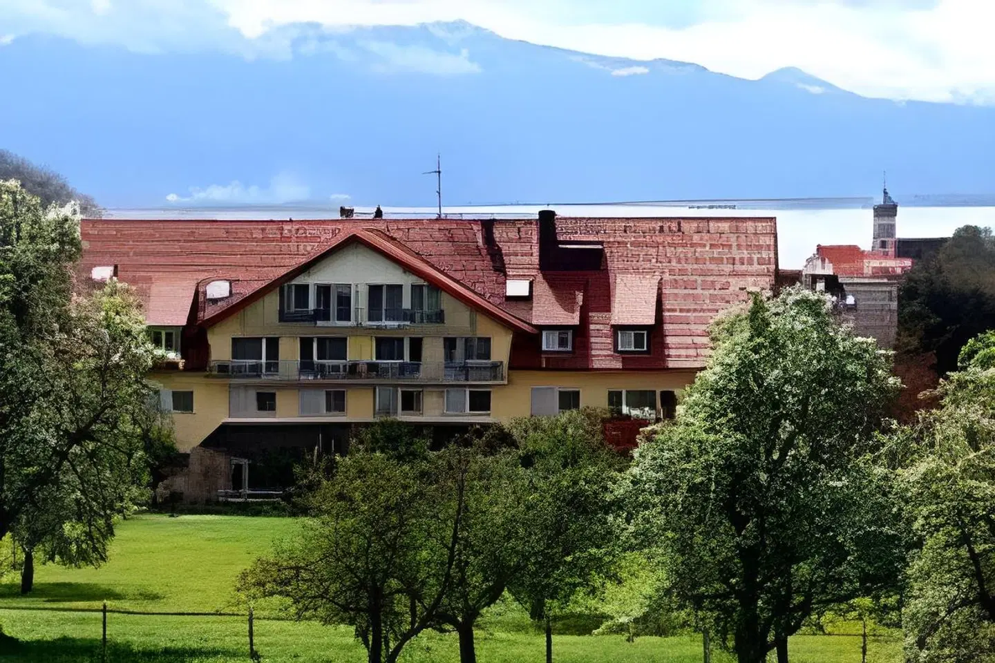 Gierer EXTERIOR