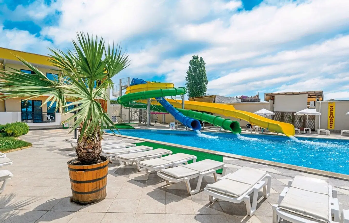 Glarus Beach OUTDOOR_POOL
