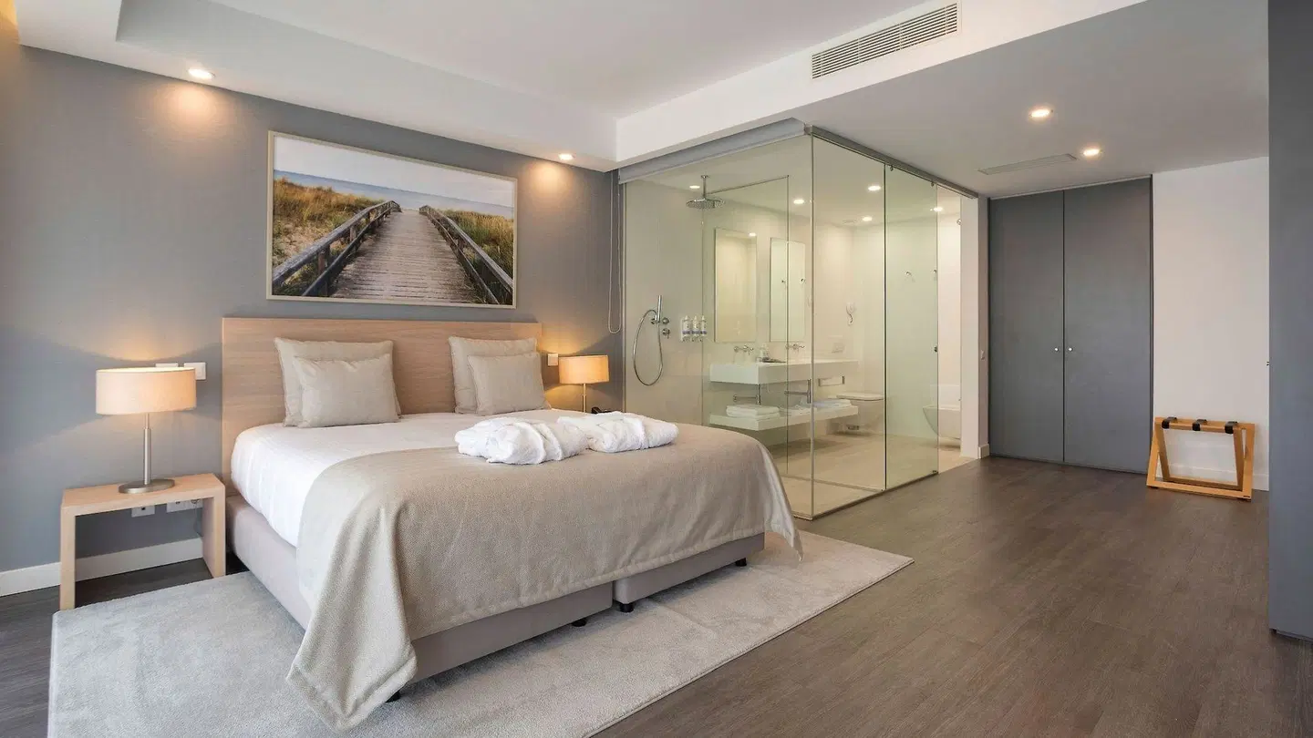 Longevity Health & Wellness Hotel ROOM_EXAMPLE
