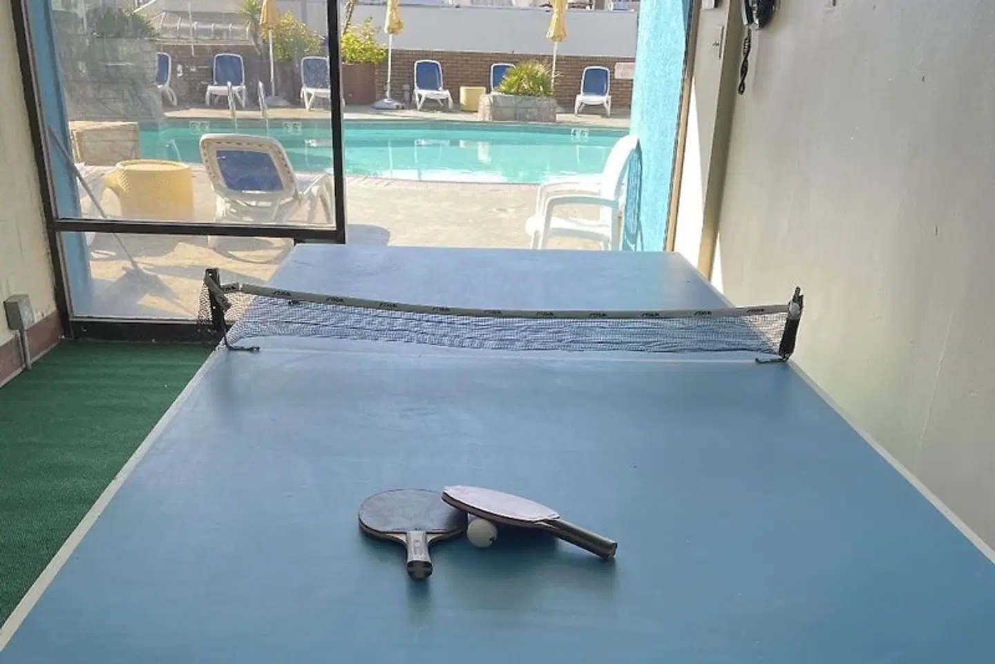 Days Inn by Wyndham Virginia Beach At The Beach Hallenbad