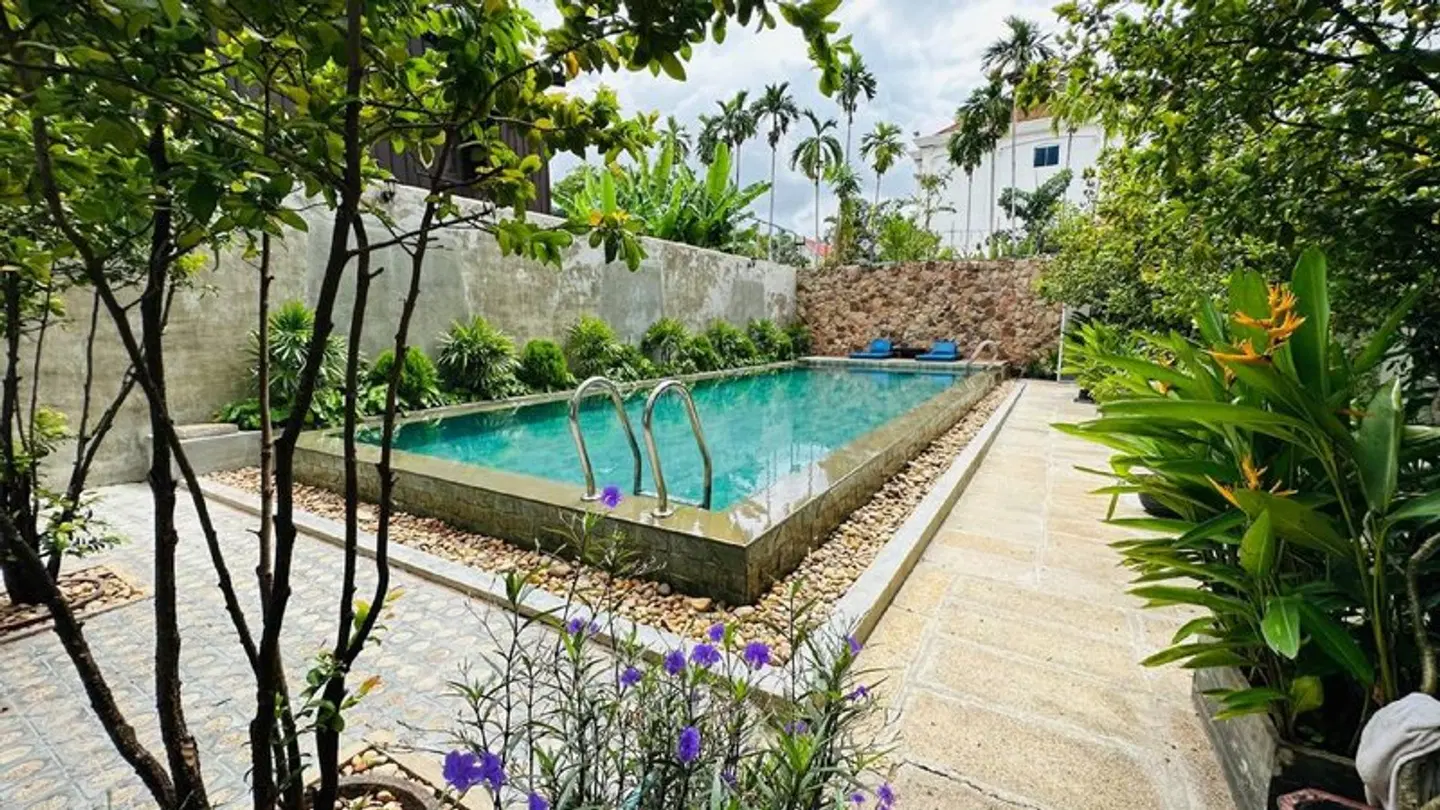 Holy Angkor Deluxe Hotel OUTDOOR_POOL