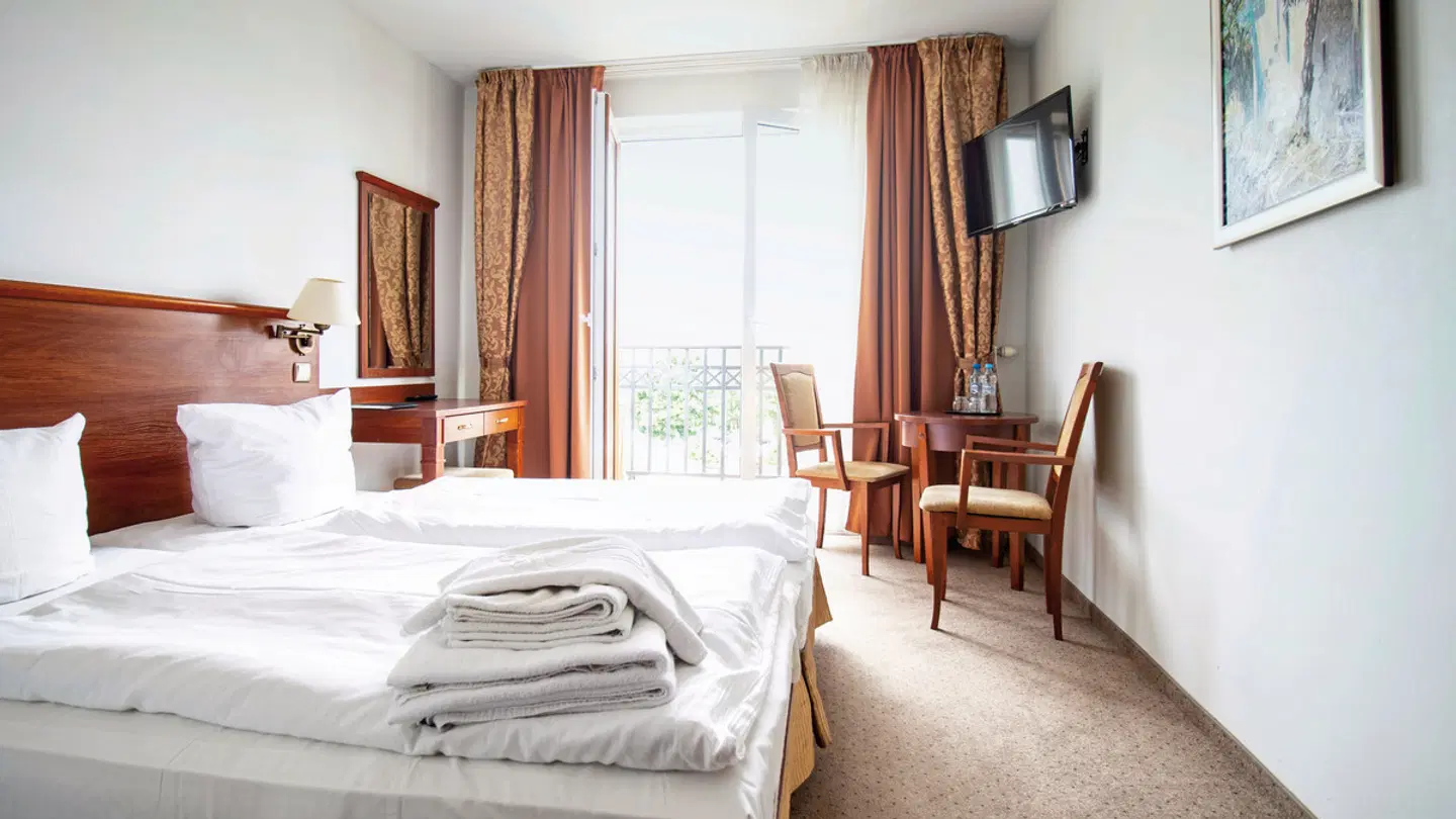 Gold ROOM_EXAMPLE