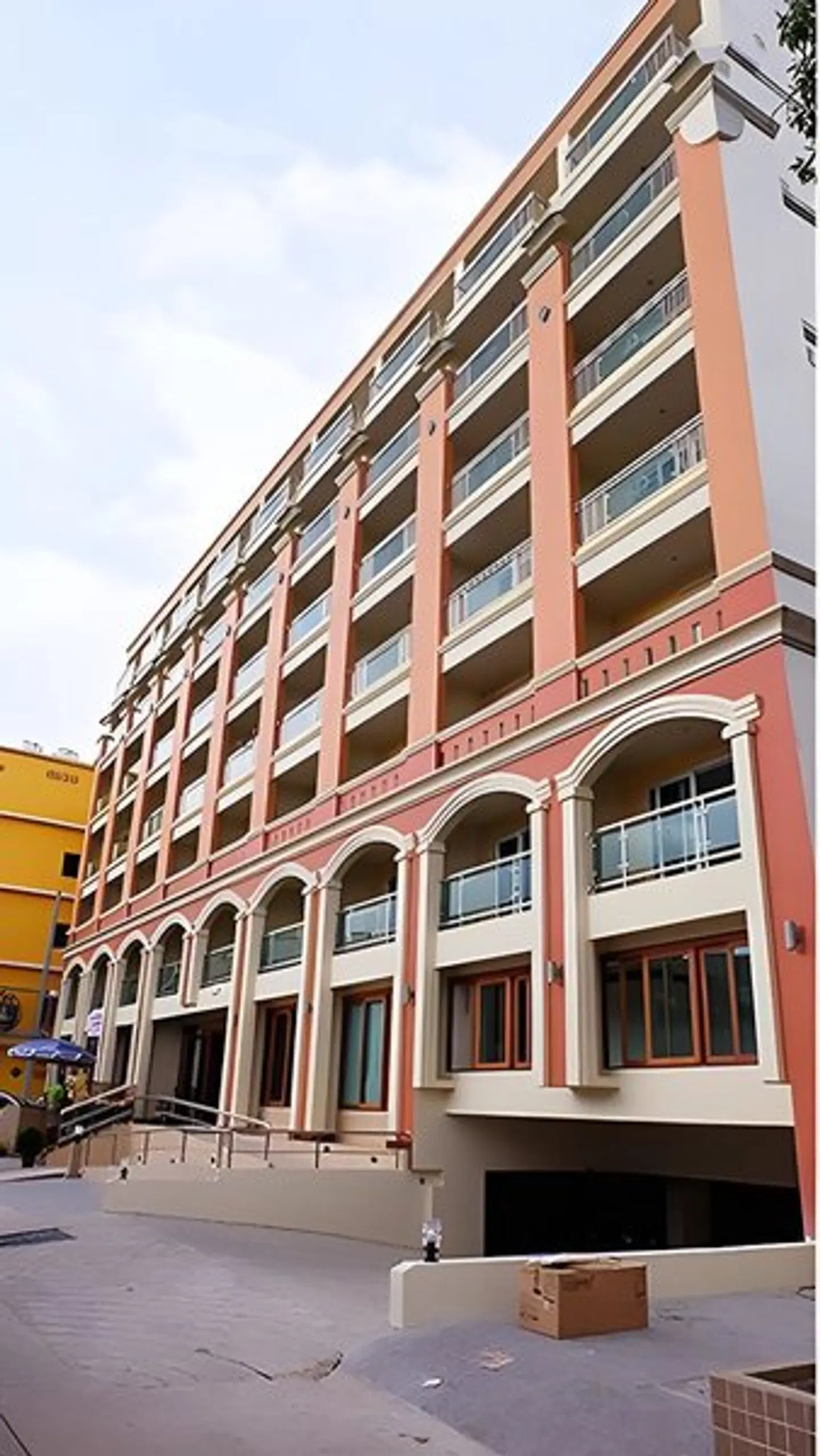 D Hotel Pattaya (SHA Plus+) EXTERIOR