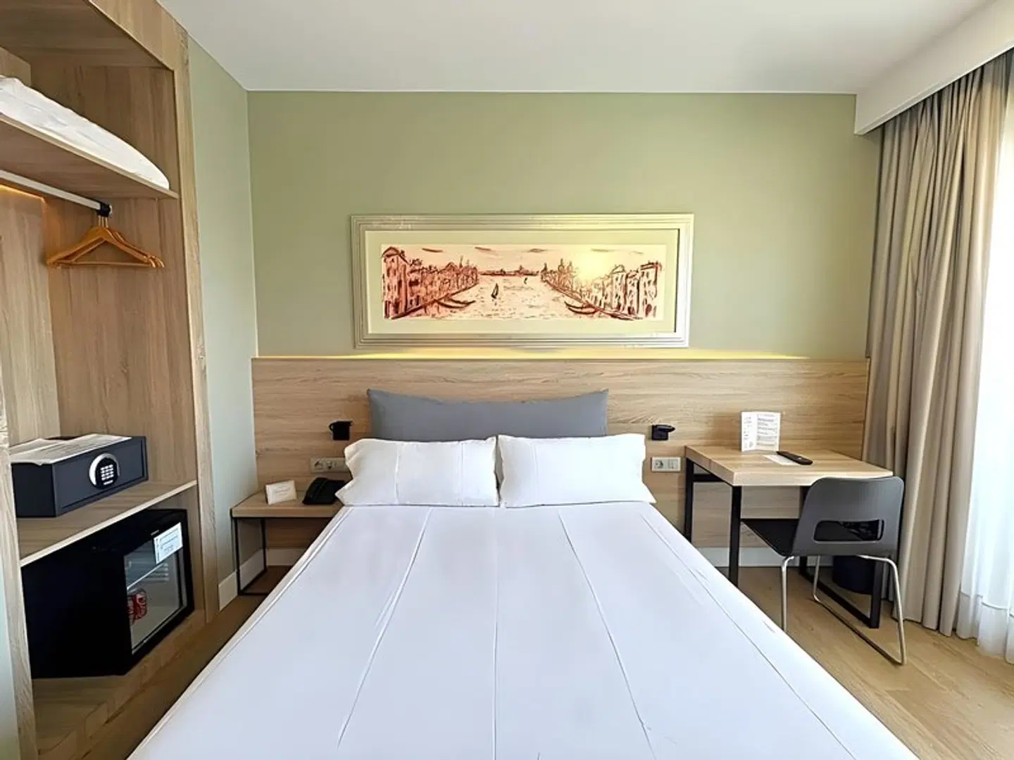 Eurohotel Barcelona Granvia Fira ROOM_EXAMPLE
