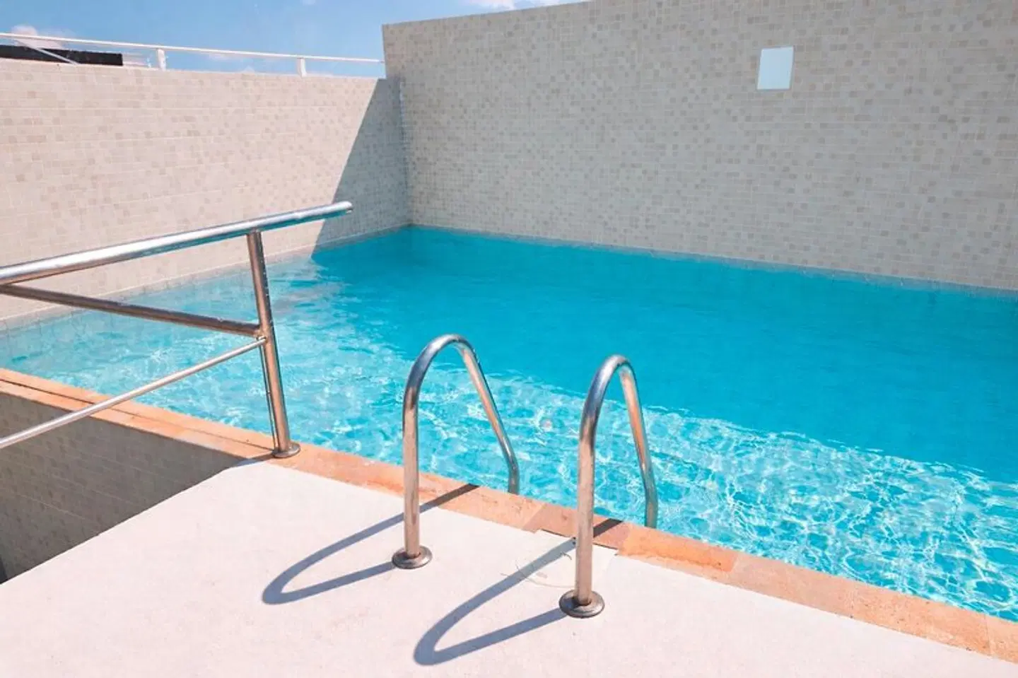 Days Inn by Wyndham Playa del Carmen OUTDOOR_POOL