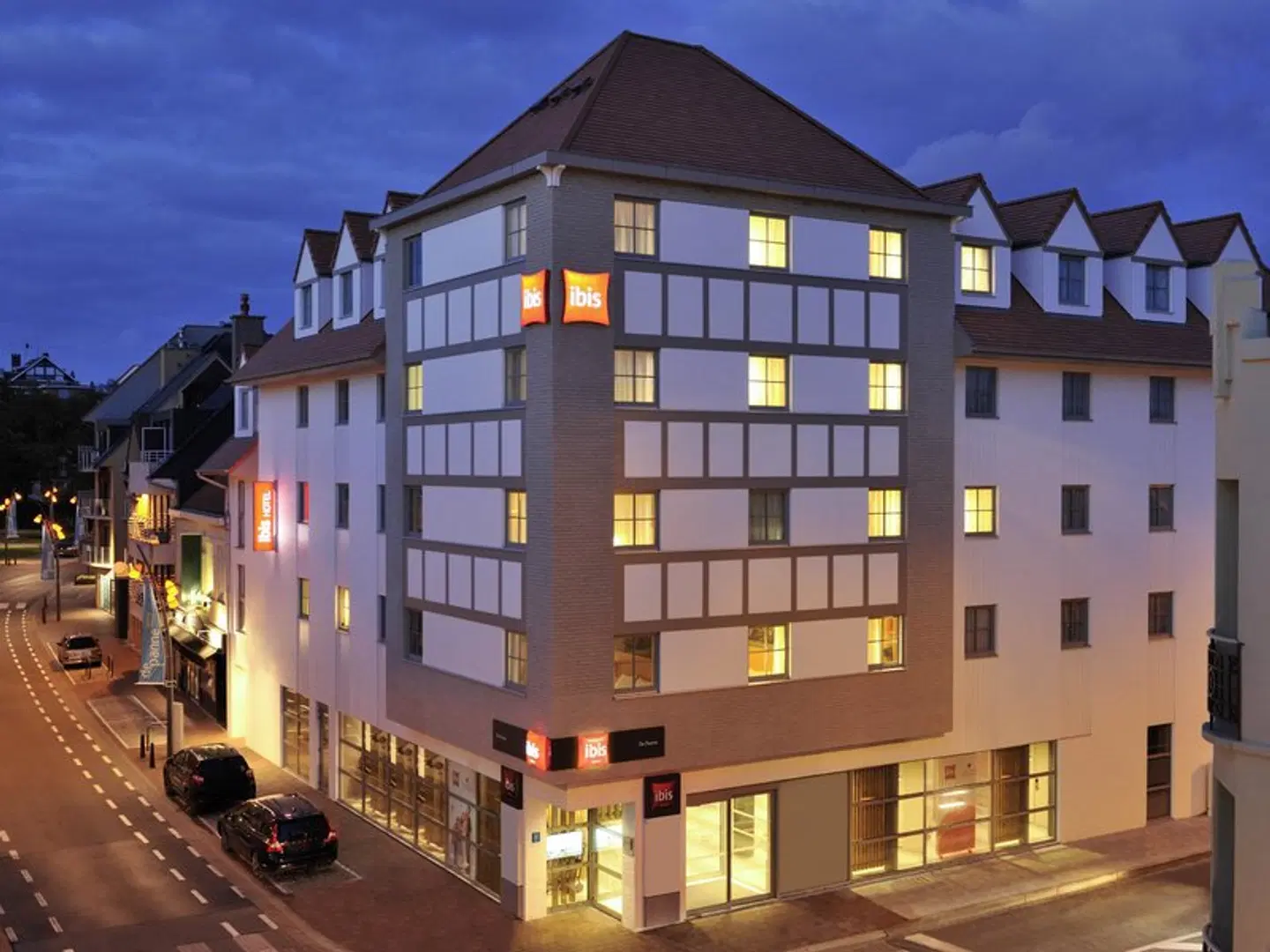 ibis De Panne EXTERIOR