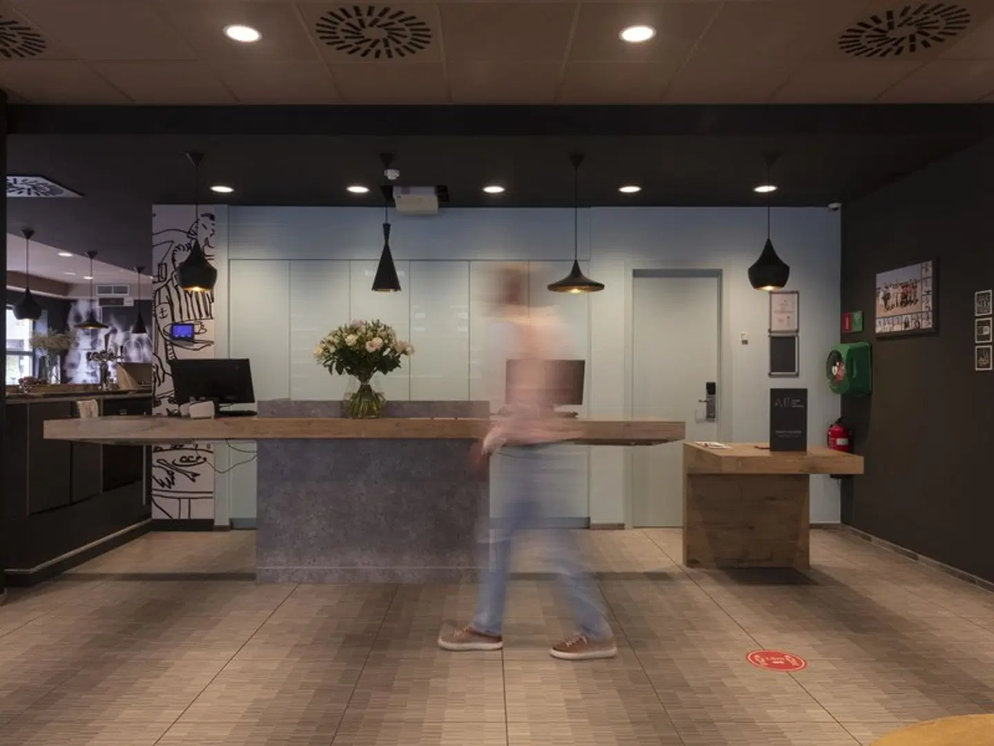 ibis De Panne LOUNGE_LOBBY