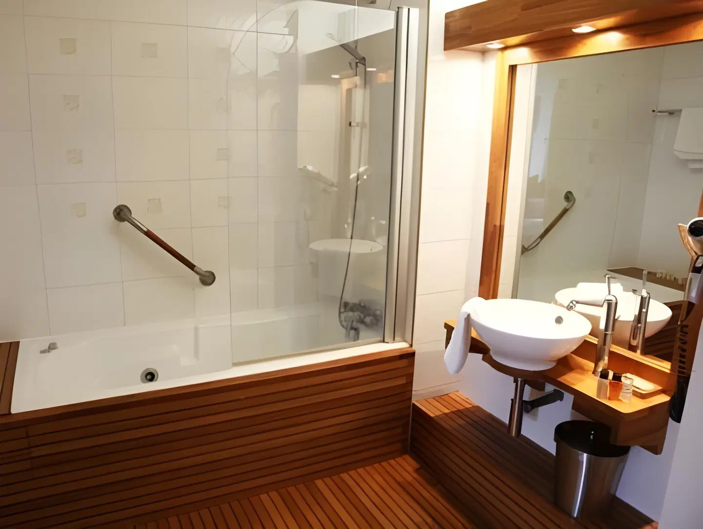 Green Hotels Confort Badezimmer
