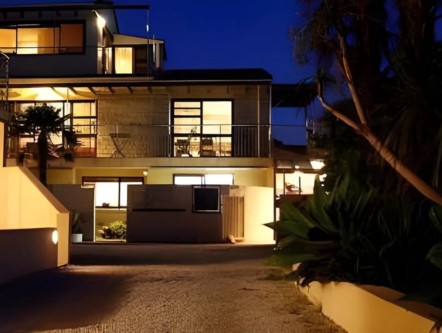 Onetangi Beach Apartments EXTERIOR