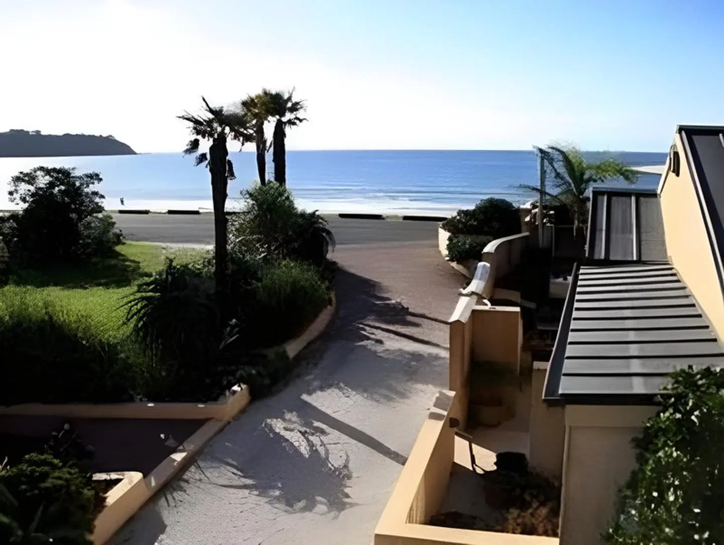 Onetangi Beach Apartments Terrasse