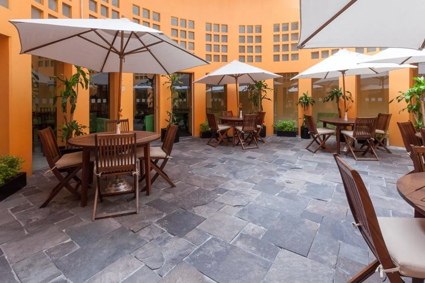Holiday Inn Puebla Finsa by IHG Terrasse