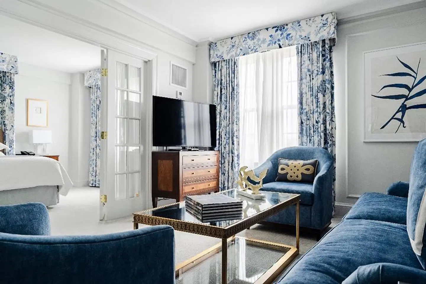 The Eliot Suite Hotel ROOM_EXAMPLE