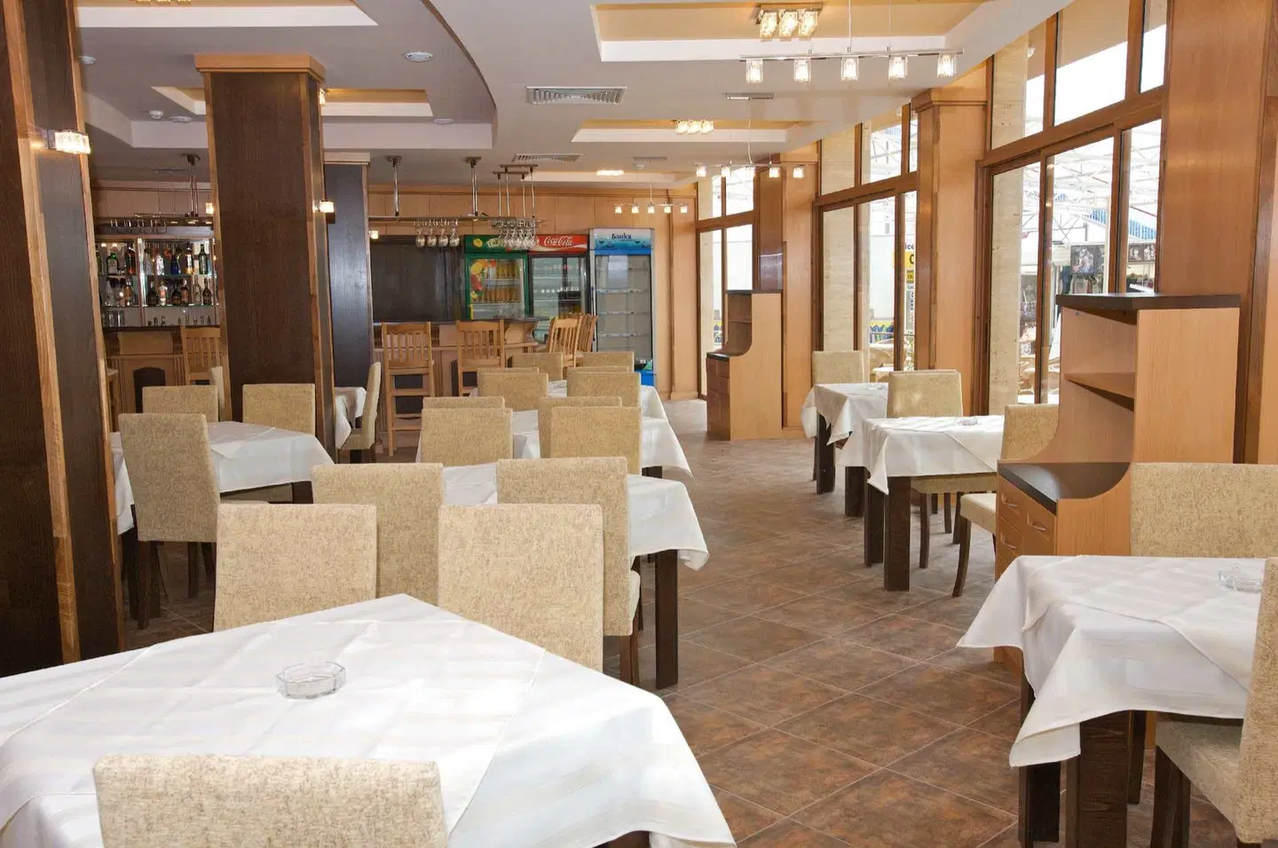 Sea Breeze Restaurant