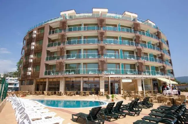 Sea Breeze OUTDOOR_POOL