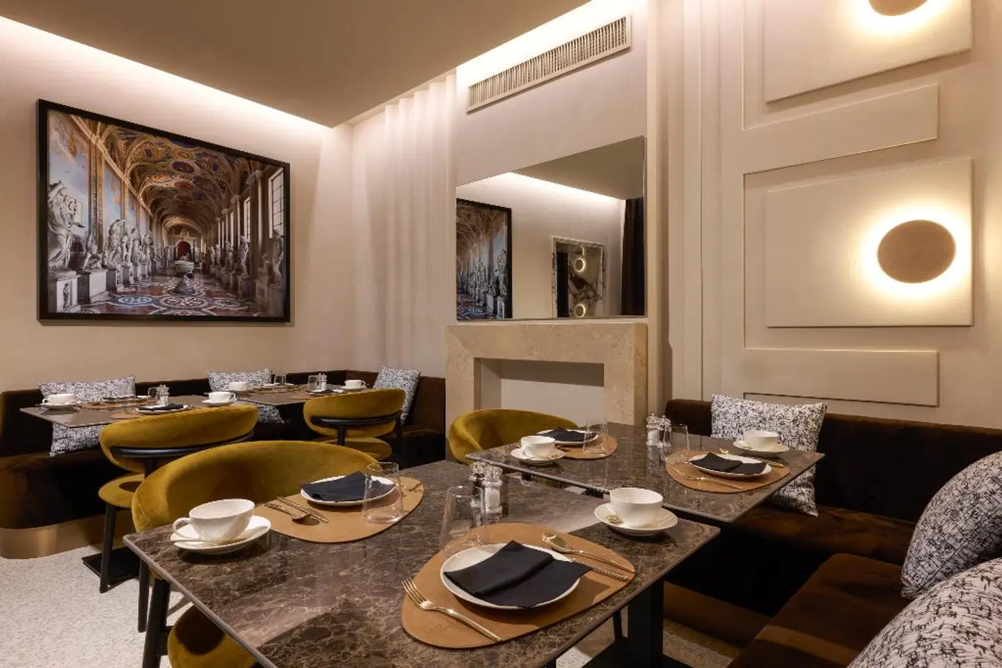 Borghese Contemporary Hotel Restaurant