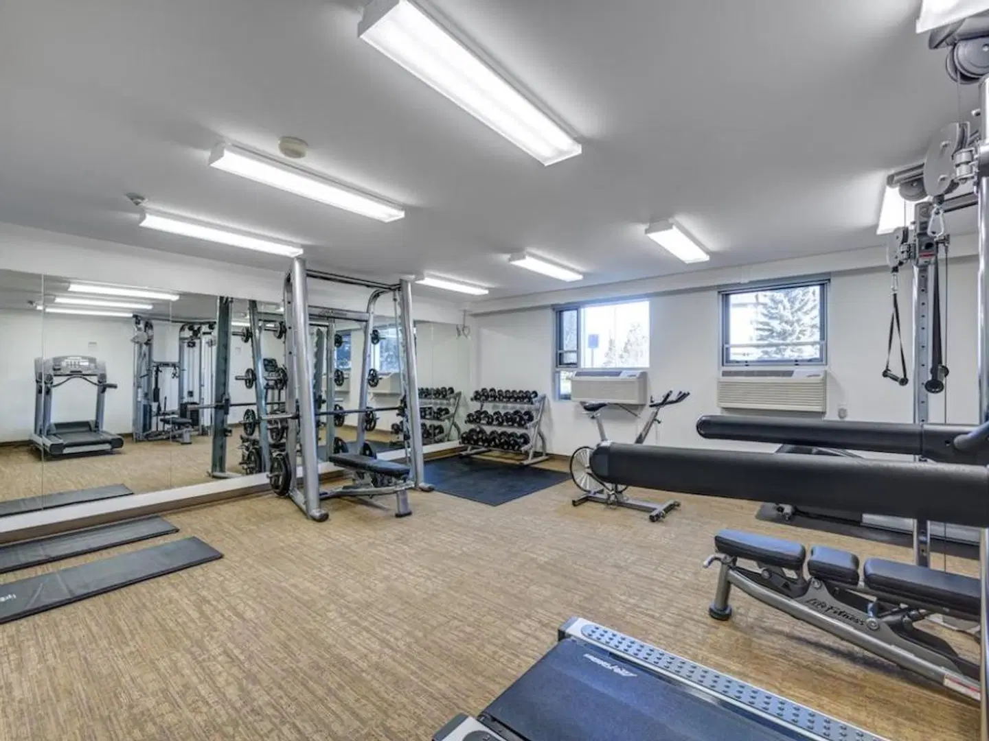 Heritage Inn Hotel & Convention Centre - Saskatoon SPORTS_AND_LEISURE
