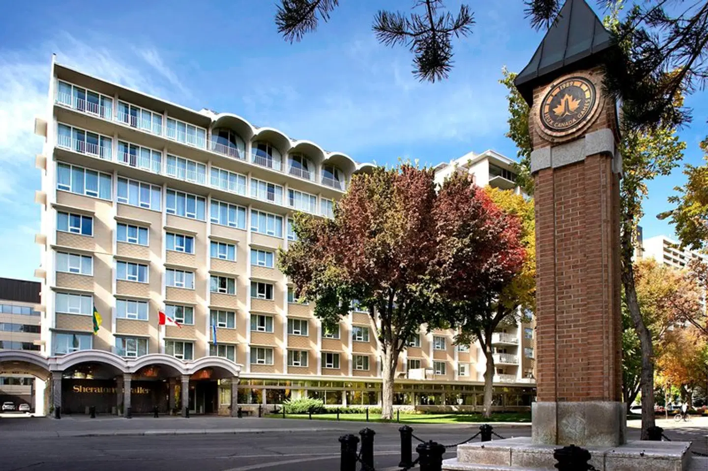 Sheraton Cavalier Saskatoon Hotel EXTERIOR