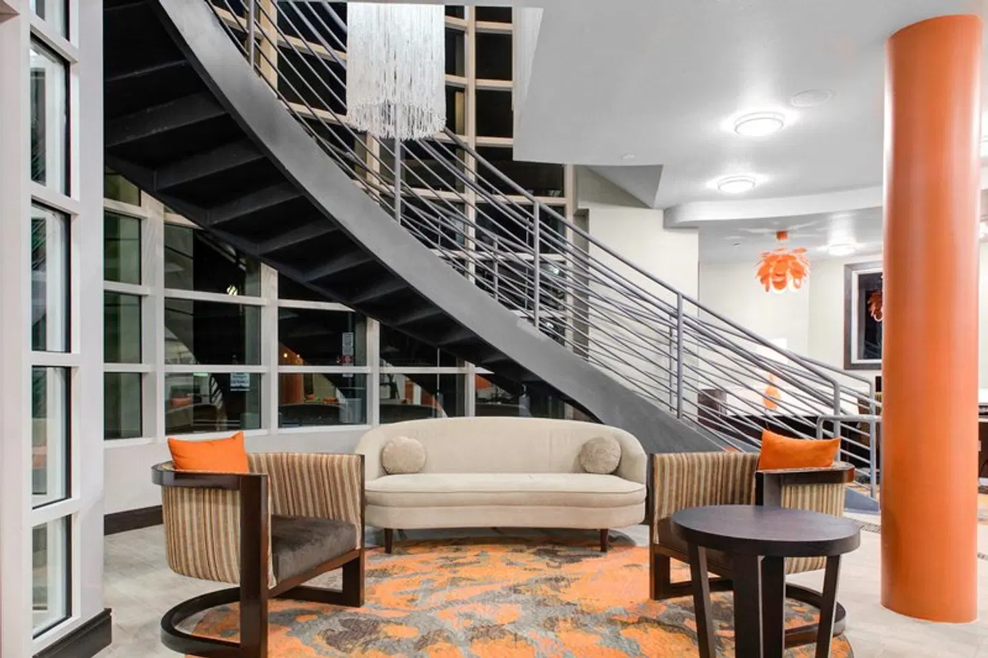 Holiday Inn Windsor - Wine Country by IHG LOUNGE_LOBBY