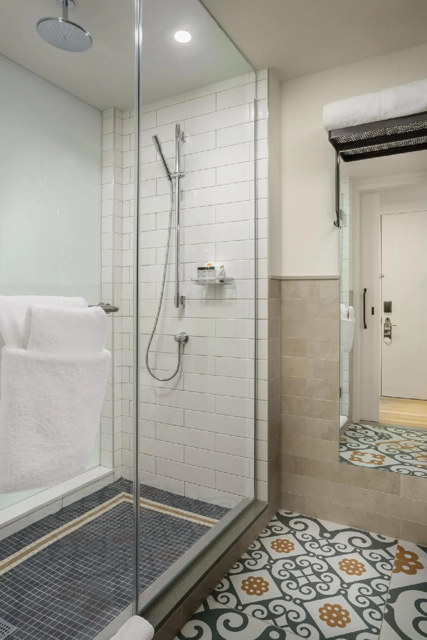 Hotel Indigo Lower East Side New York by IHG Badezimmer