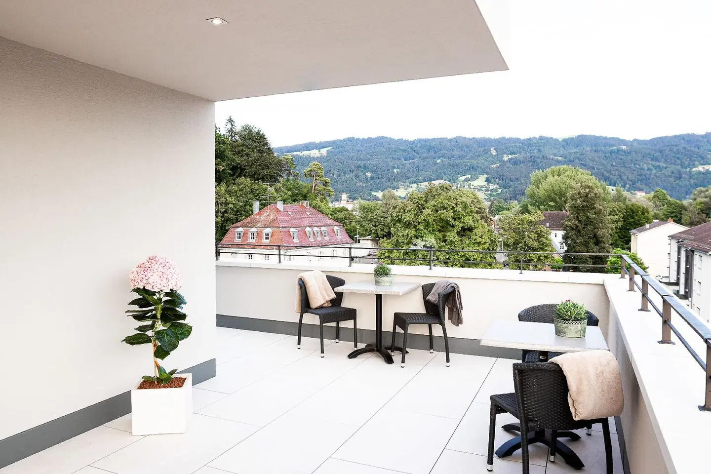 Bodenseezeit Apartmenthotel garni Terrasse