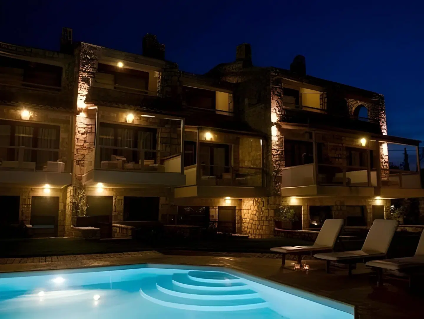 Enalio Suites EXTERIOR