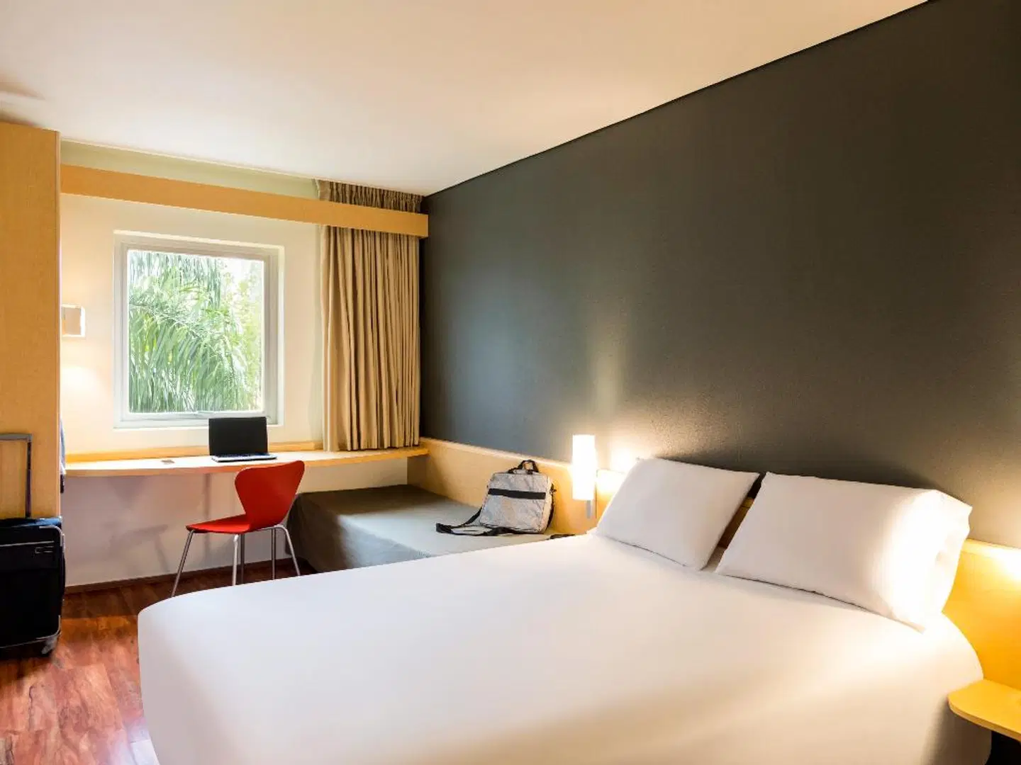 ibis Monterrey Valle ROOM_EXAMPLE