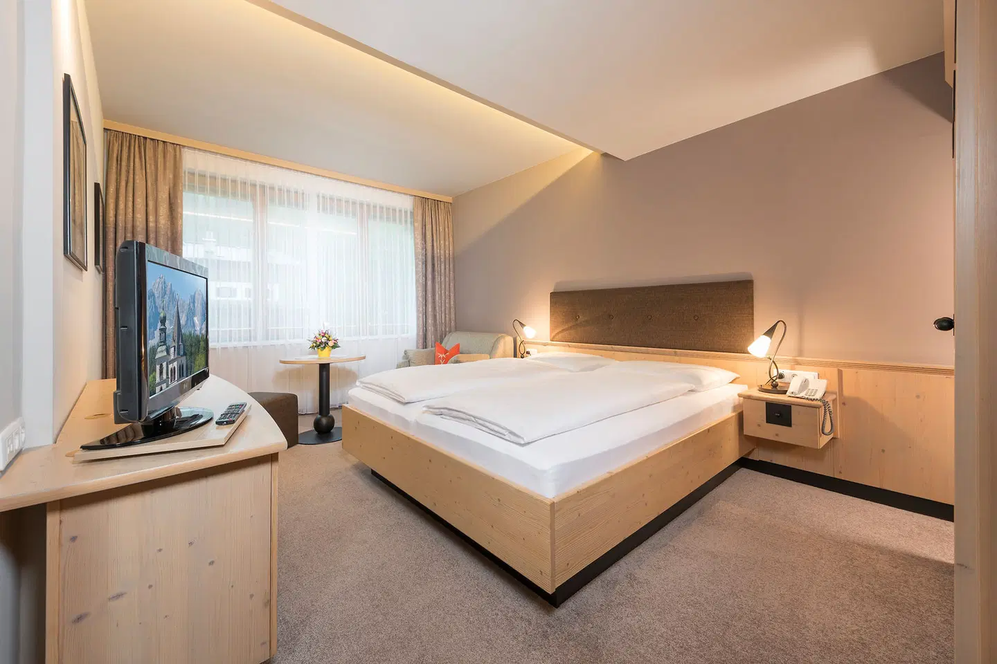 Schweizerhof ROOM_EXAMPLE