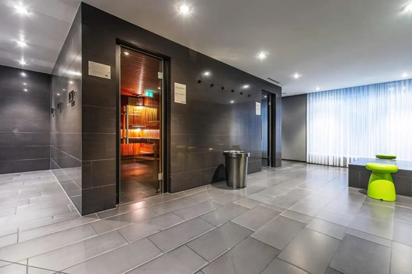 Radisson Blu Hotel, Zurich Airport HEALTH_BEAUTY