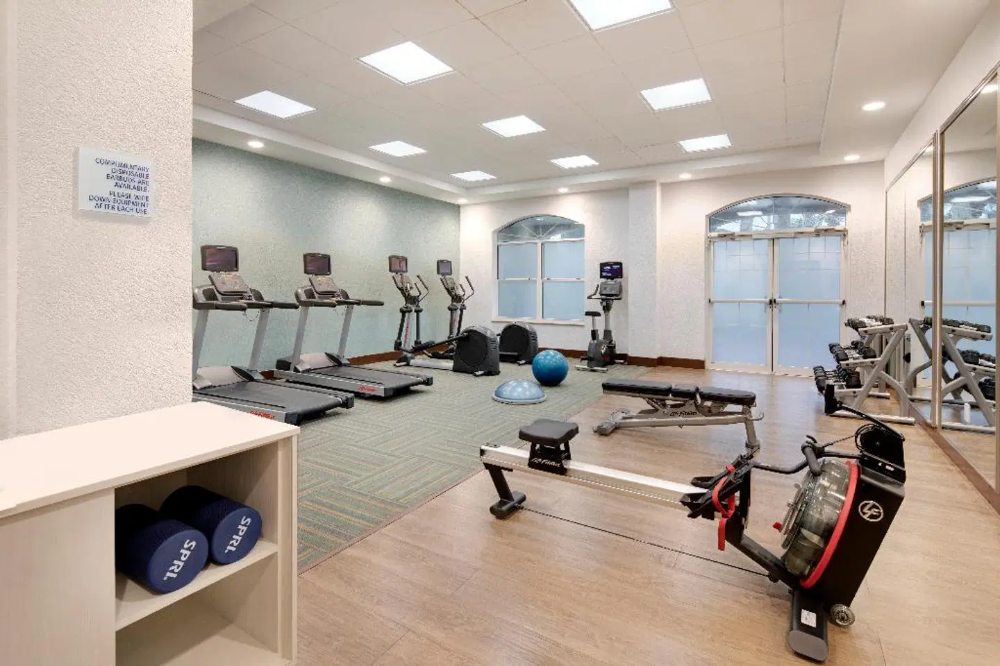Holiday Inn Express & Suites S Lake Buena Vista SPORTS_AND_LEISURE