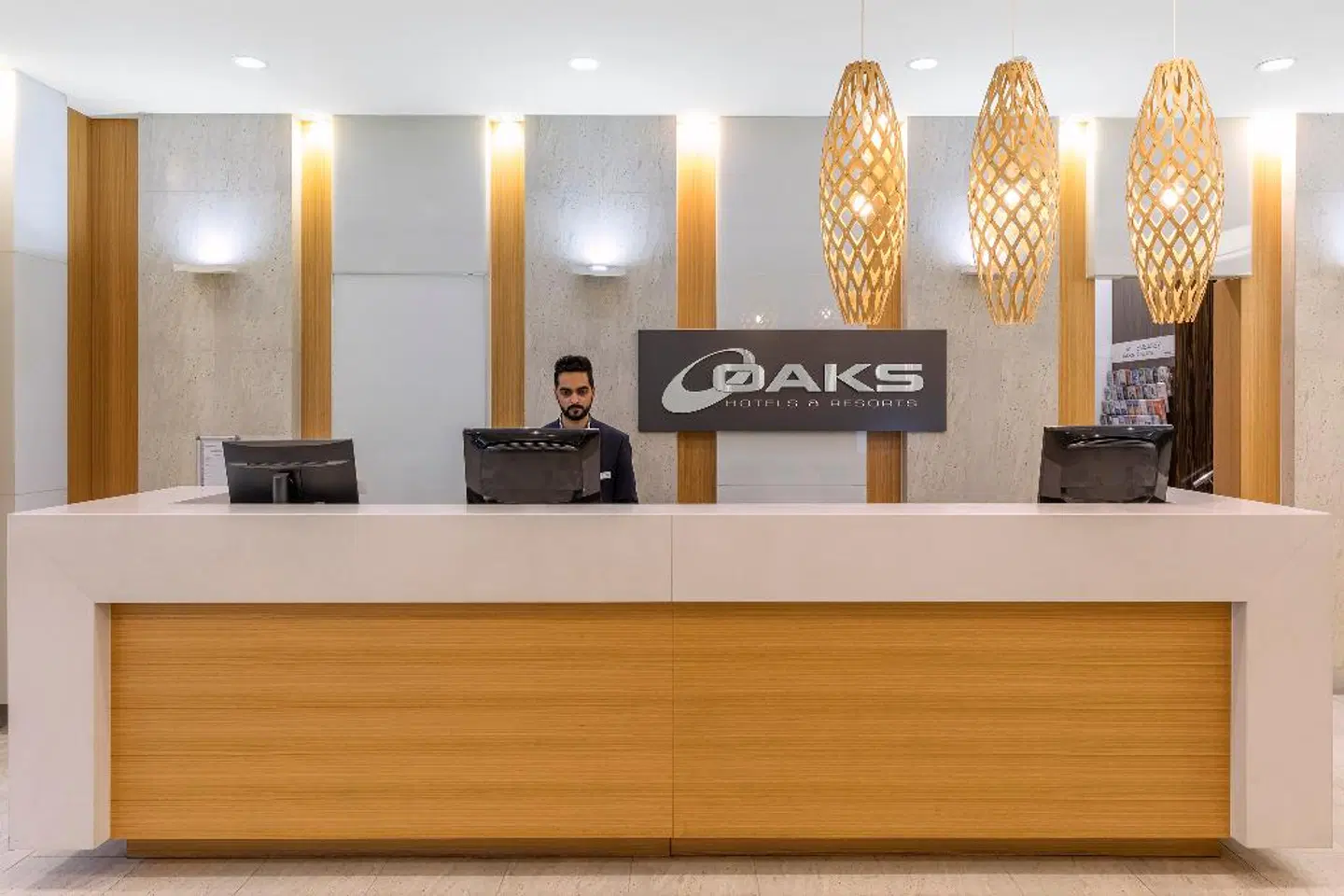 Oaks Adelaide Embassy Suites LOUNGE_LOBBY