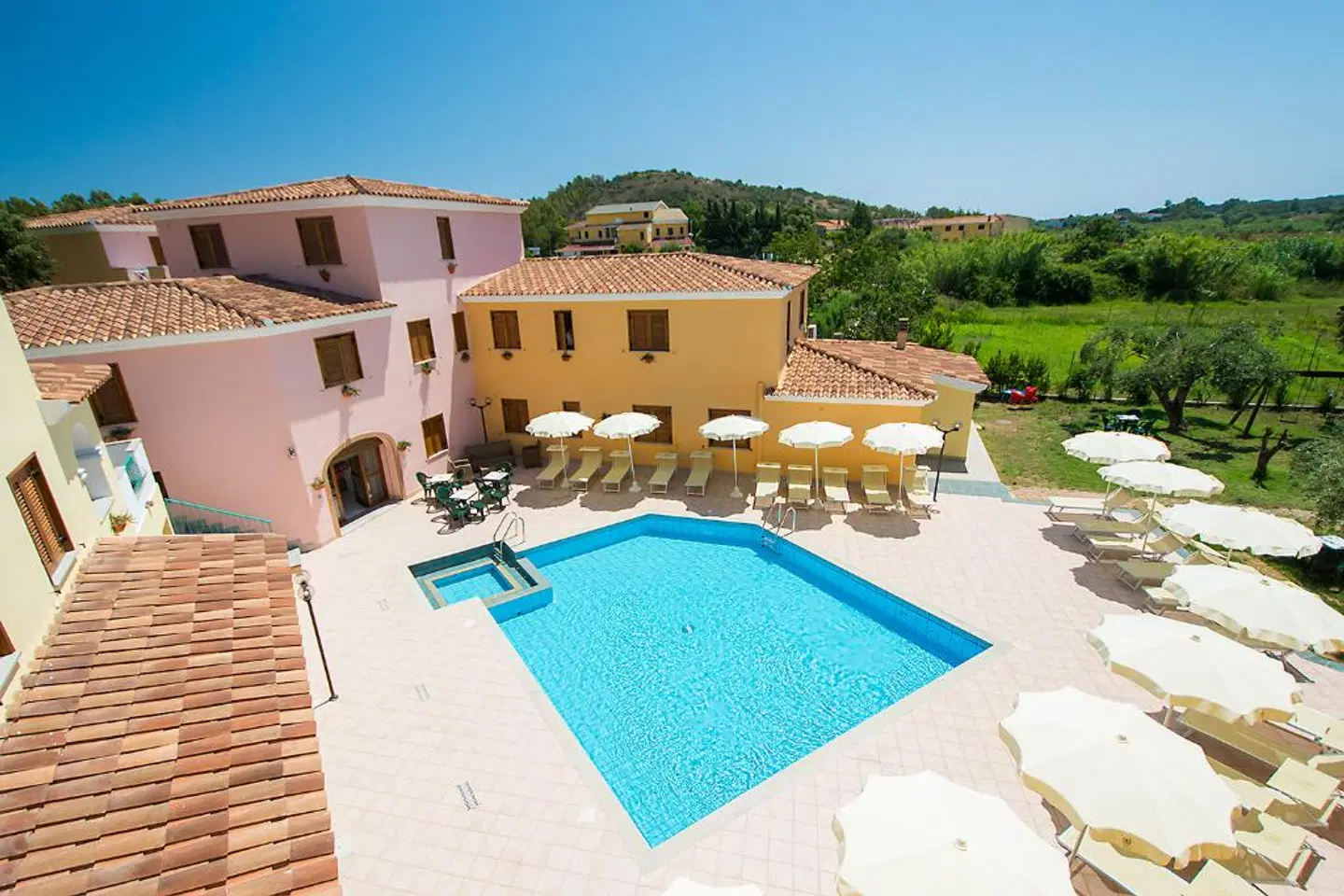Residence Cala Viola OUTDOOR_POOL