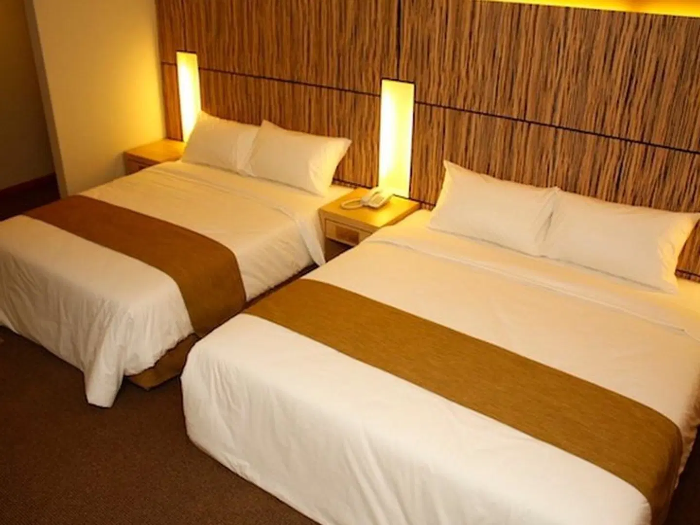 Grand Medallion Hotel ROOM_EXAMPLE