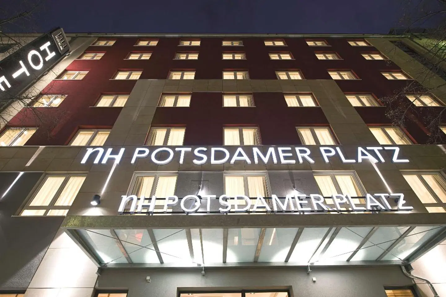 NH Berlin Potsdamer Platz EXTERIOR