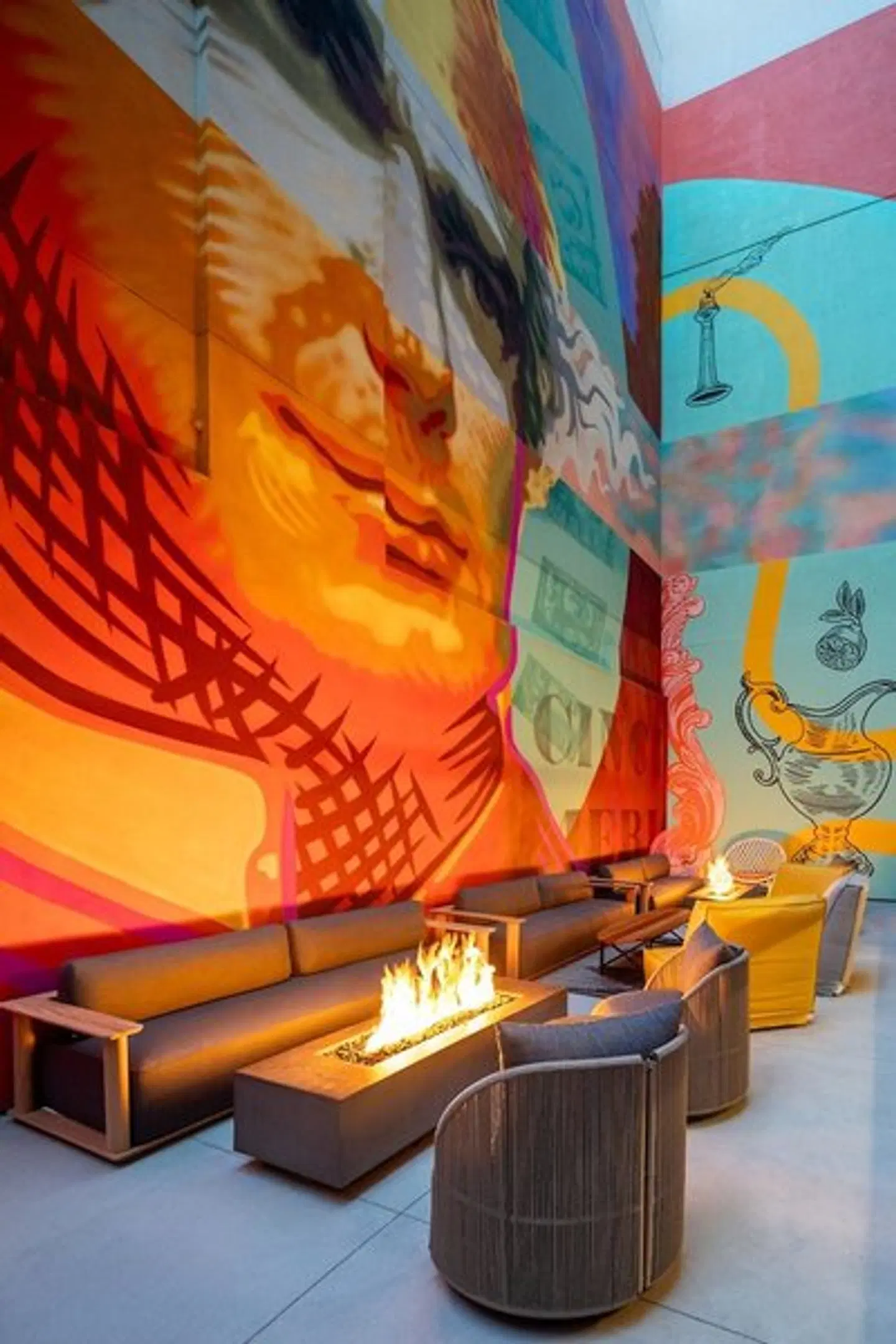 Moxy Cincinnati Downtown PEOPLE