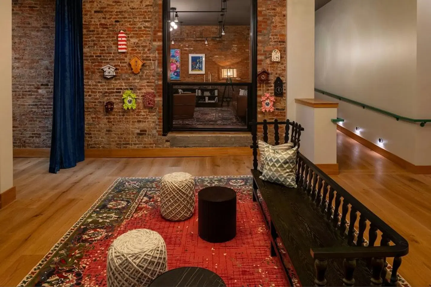 Moxy Cincinnati Downtown ROOM_EXAMPLE
