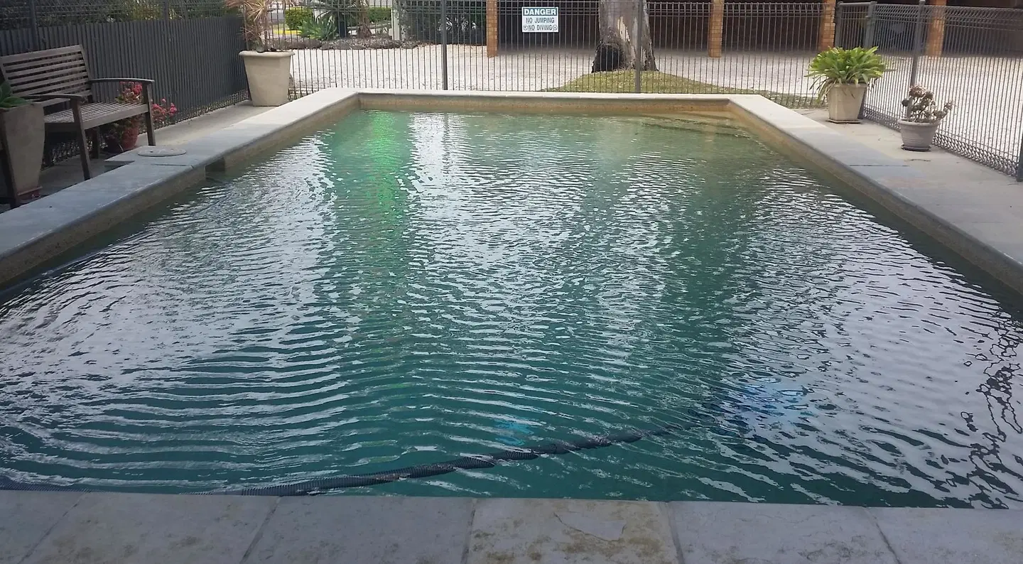 Chaparral Motel OUTDOOR_POOL